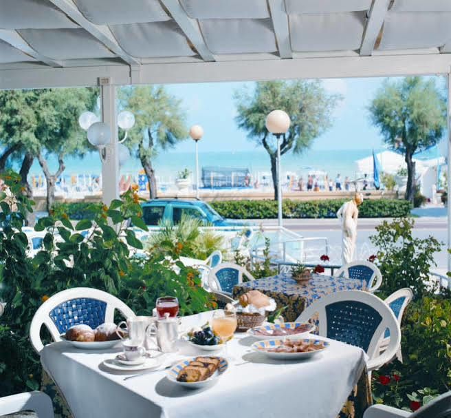 Grand Hotel Excelsior Сенигалия Екстериор снимка