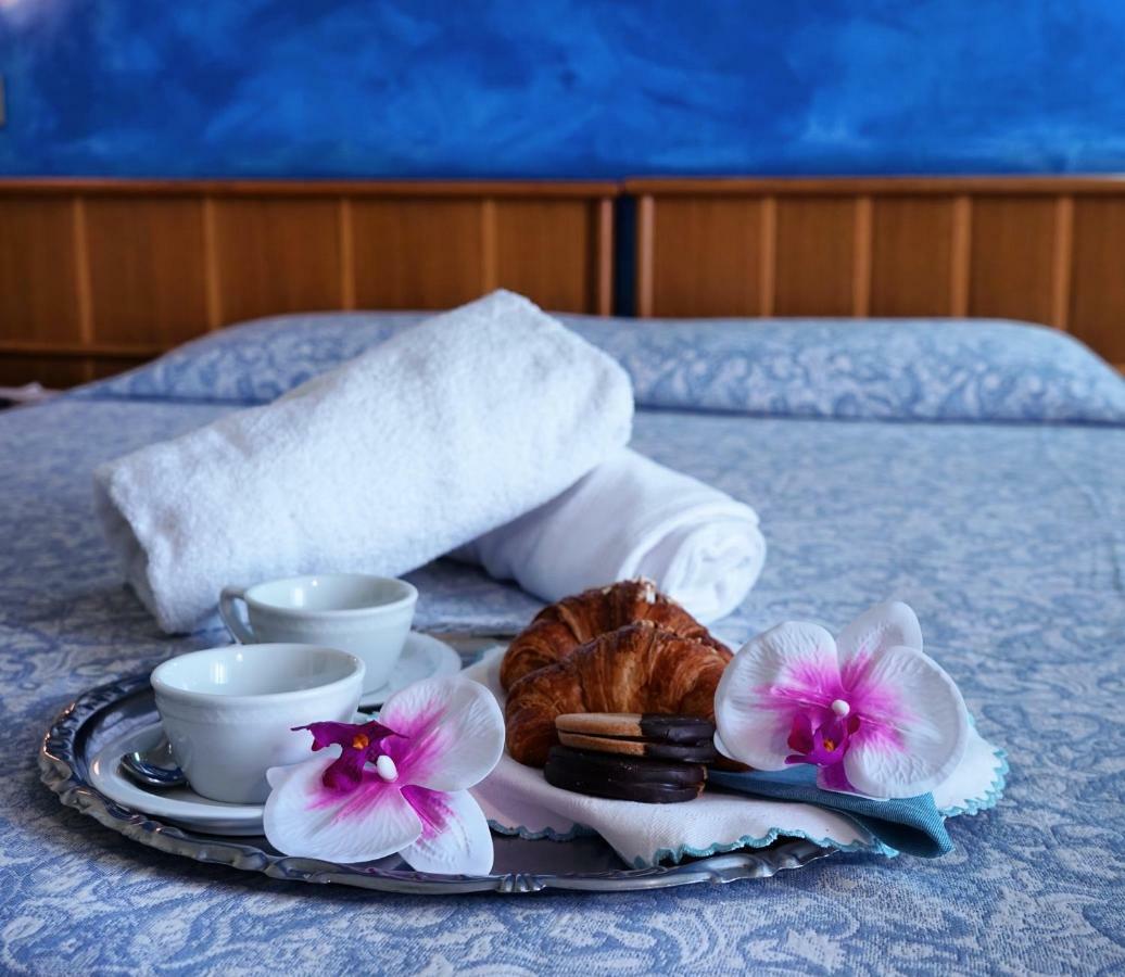 Grand Hotel Excelsior Сенигалия Екстериор снимка