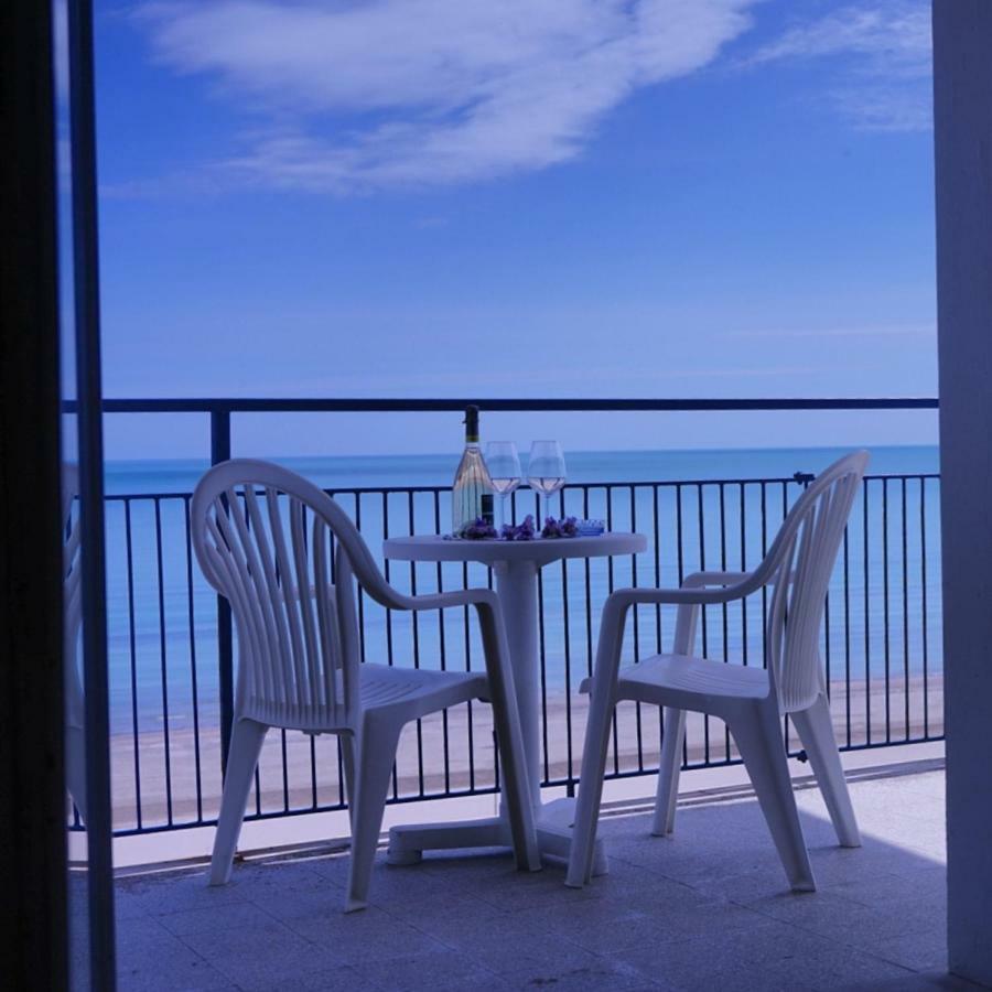 Grand Hotel Excelsior Сенигалия Екстериор снимка